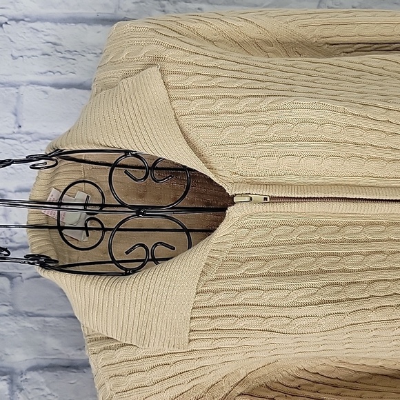 CRYSTAL KOBE Tan Cable Knit Sweater Cardigan Size Large - Picture 2 of 5